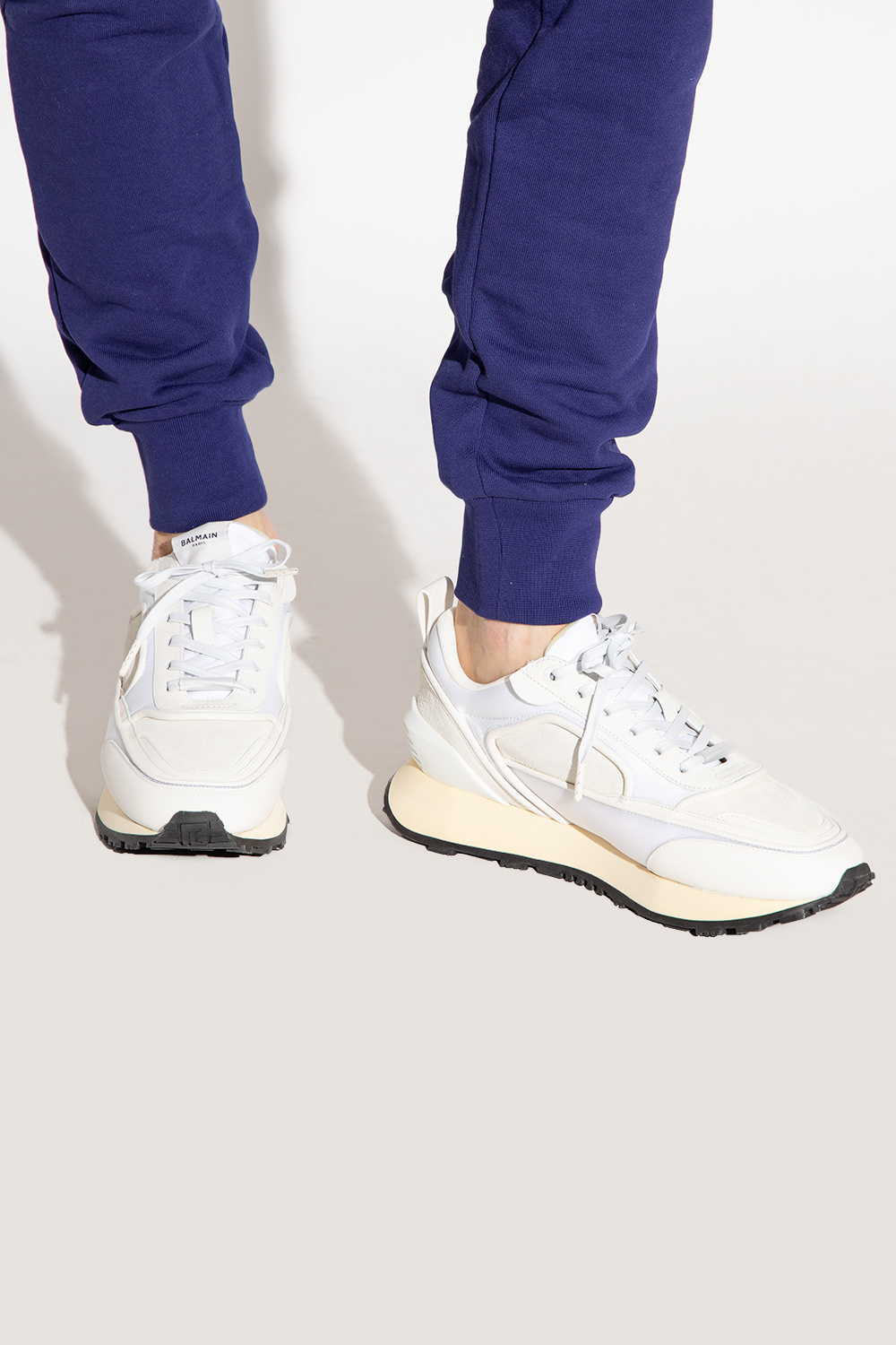 【関税&送料込】Balmain Sneakers Balmain B-East low-top Sneakers | Black | FARFETCH
